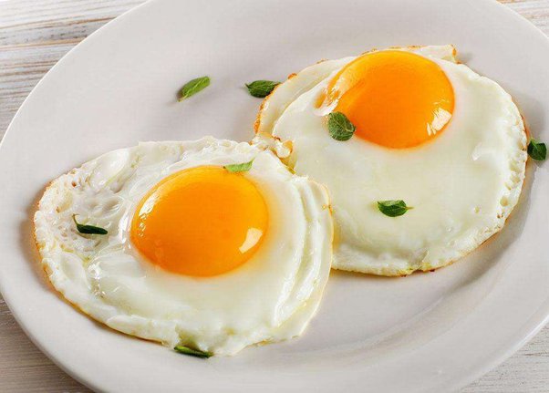 Eggs aux plats